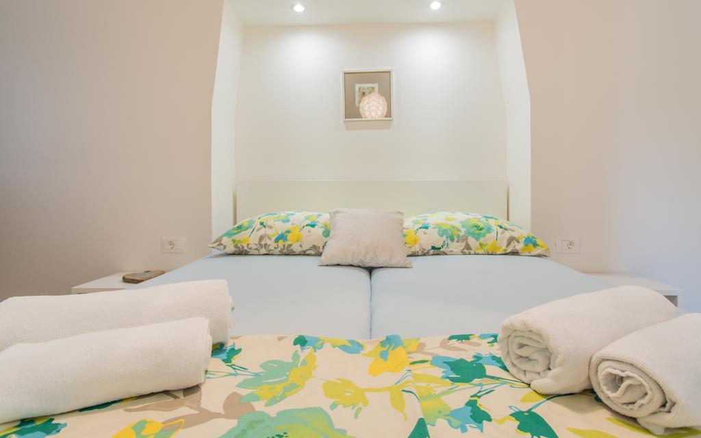Sunrise Apartment Рисика Экстерьер фото